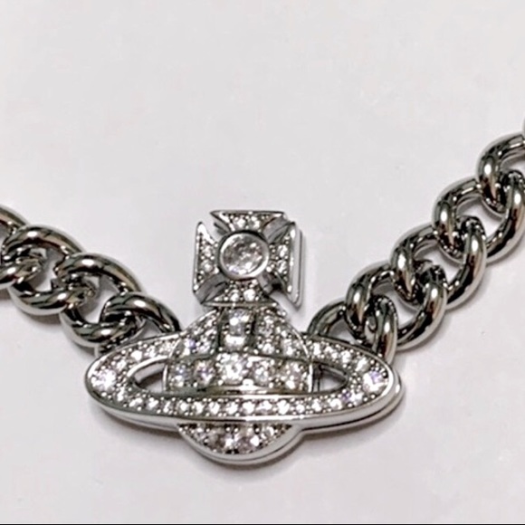 Vivienne Westwood silver tone chunky chain crystals signature necklace - Picture 4 of 11